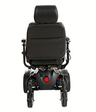 Load image into Gallery viewer, Drive Titan AXS Mid-Wheel Drive Powerchair Media 3 of 8