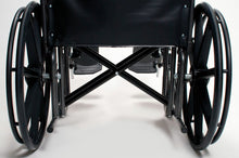 Load image into Gallery viewer, Everest & Jennings Traveler HD Clinical Heavy Duty Wheelchair