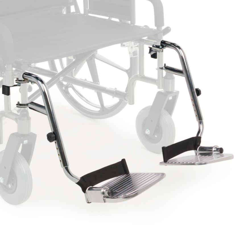 Everest & Jennings Detatchable Desk Arm Bariartric Wheelchair : Paramount XD